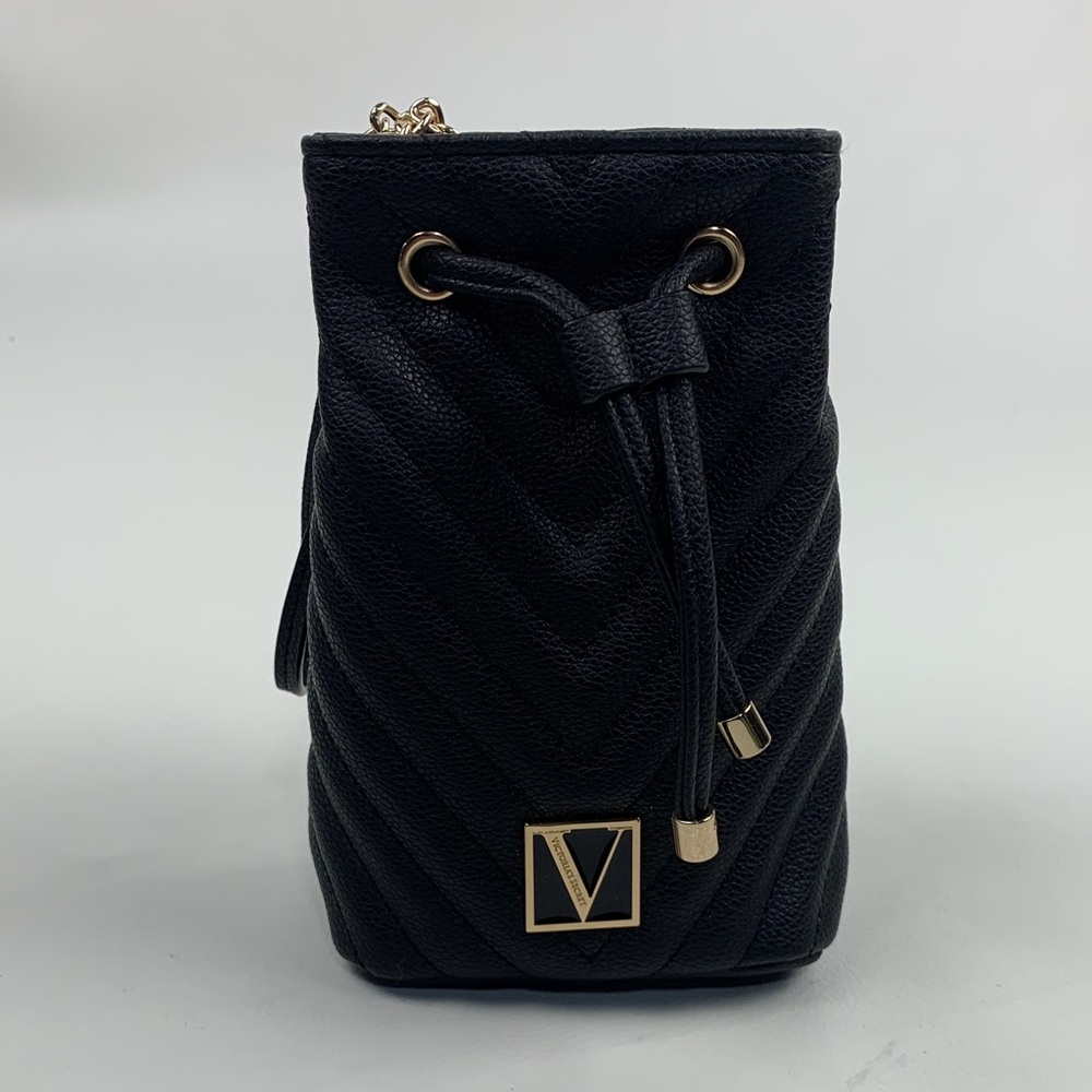 Victoria’s Secret Black Bucket Bag clutch purse pouch Gold wristlet Lined New